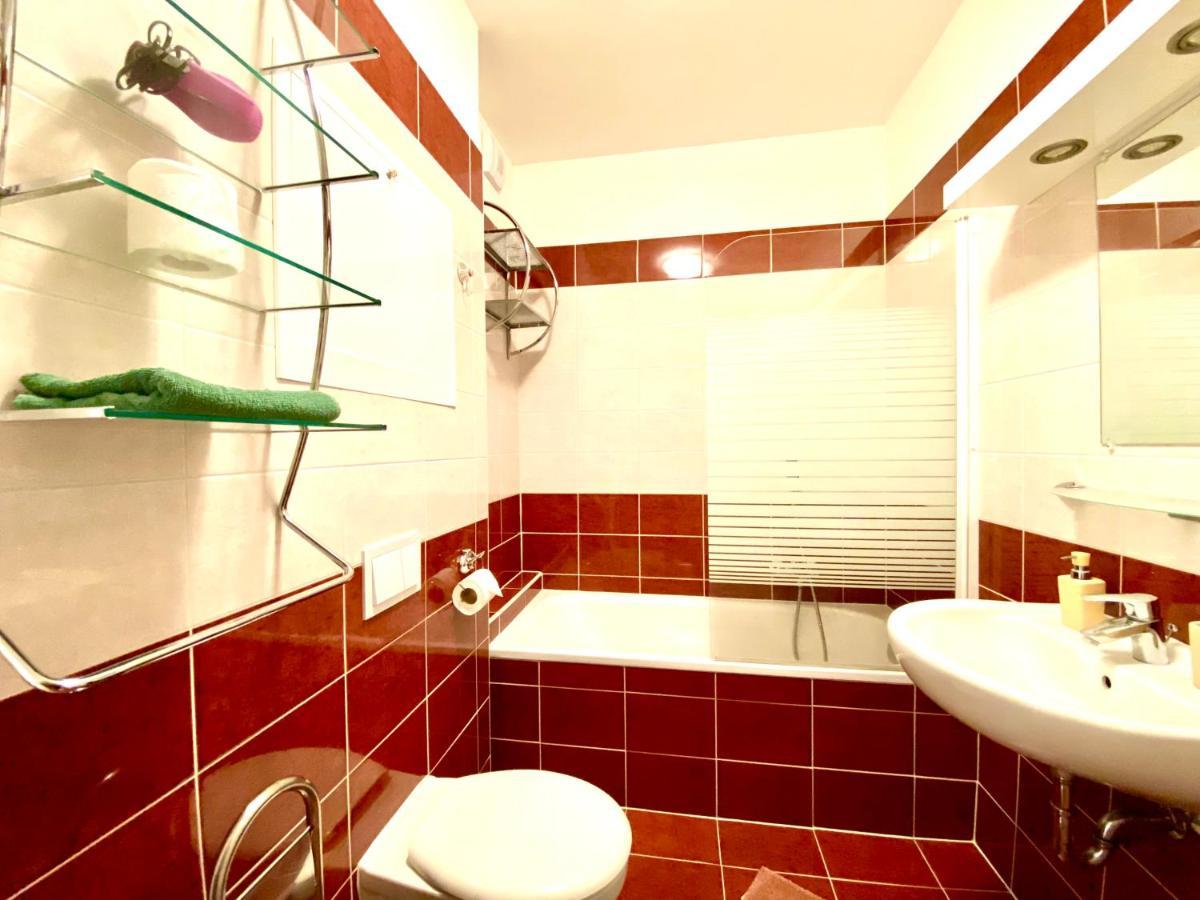 Keleti Aparthotel ブダペスト エクステリア 写真